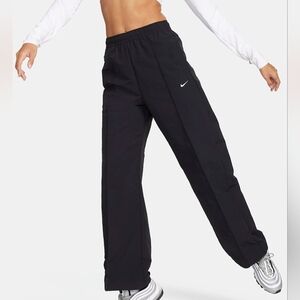 Nike Sportswear Womens Black Woven Mid Rise Crinkle Open Hem Pants Nylon FQ3588